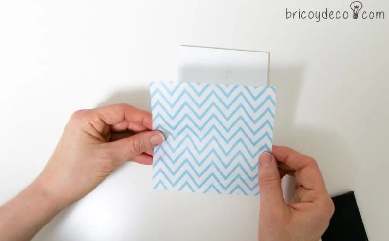 DIY tiles with paper napkins