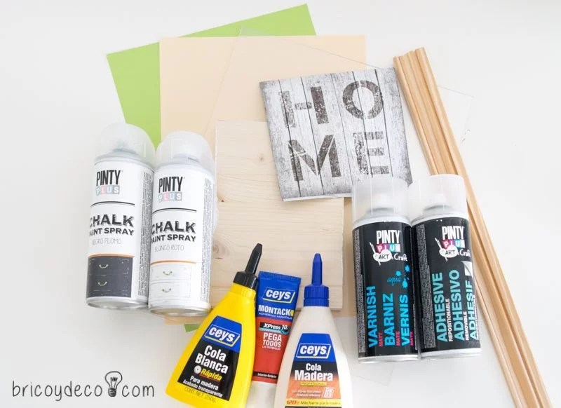 materials to make a painting with paper roses