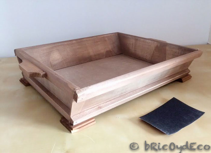 recycle-a-wooden-tray
