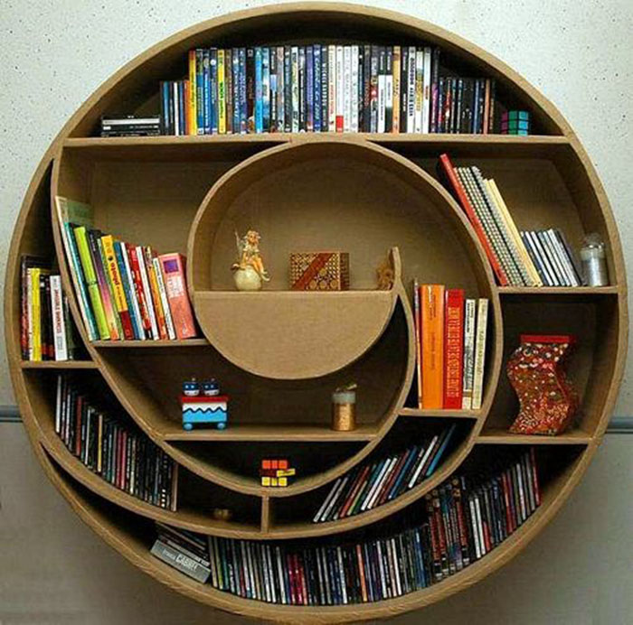 shelf with recycled cardboard - photo 2