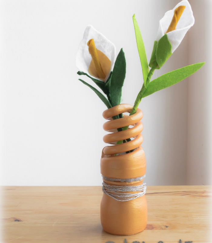 bouquet-of-felt-flowers