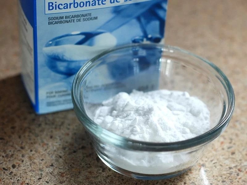 how to extract a splinter with bicarbonate