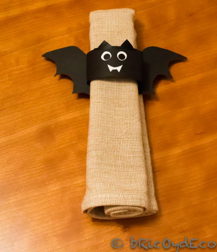 decorate-table-halloween-napkin holder