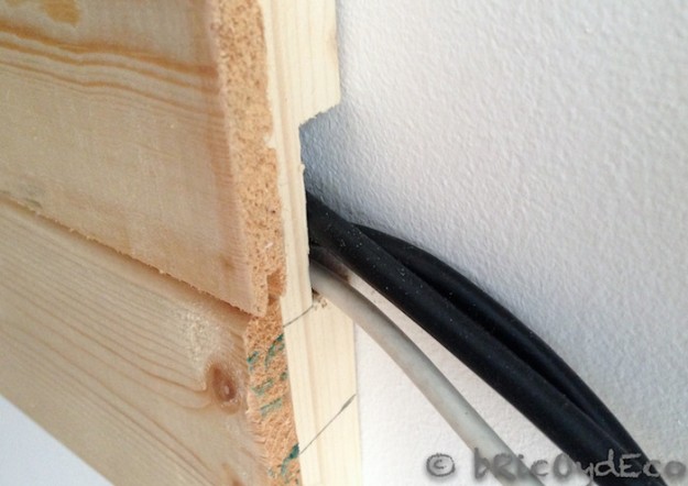slit-cables-panel-wood-tv