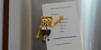 Bob Esponja modelado en 3D con arcilla - destacada