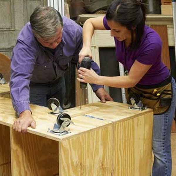 make workbench for your DIY and crafts