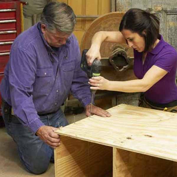 make workbench for your DIY and crafts